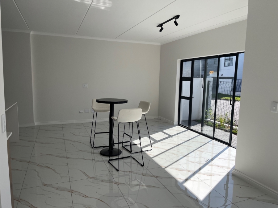 3 Bedroom Property for Sale in Sandown Western Cape